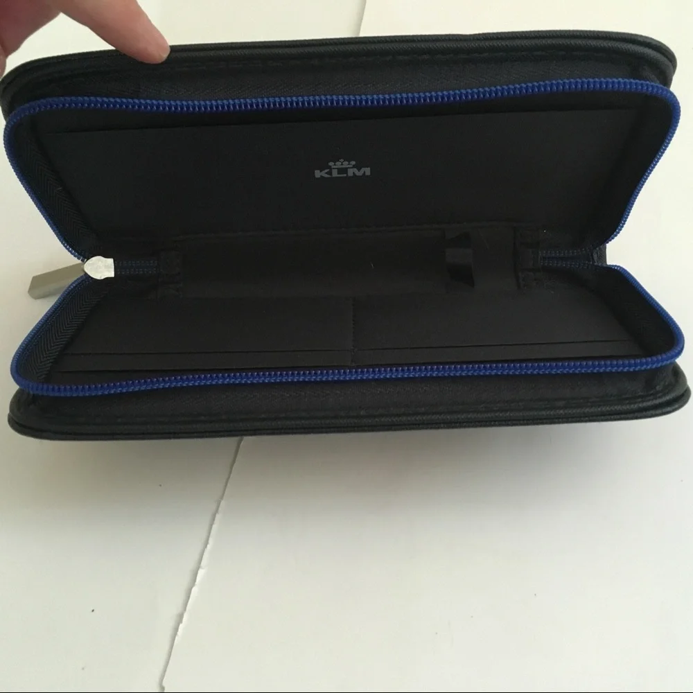 Jantaminiau KLM Checkbook case Blue Navy